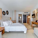 Anastasia & Mediterranean Comfort Hotel