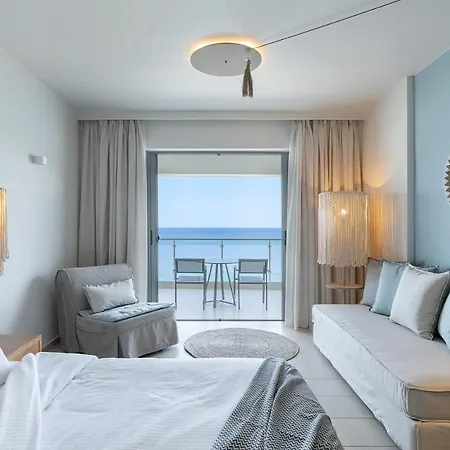 Anastasia & Mediterranean Comfort 4* カリストス