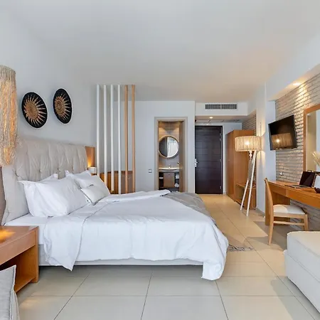 Anastasia & Mediterranean Comfort Hotel