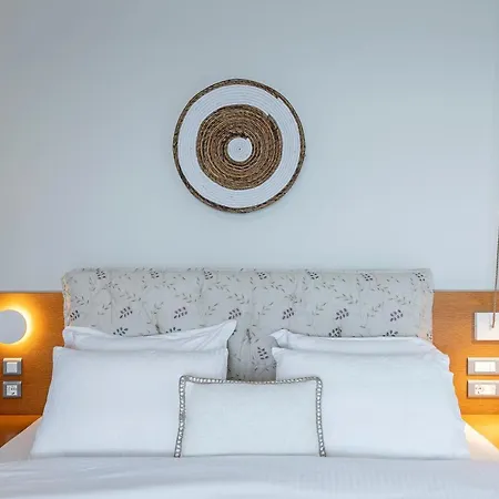 Anastasia & Mediterranean Comfort Ξενοδοχείο 4*