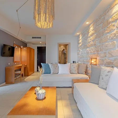 Anastasia & Mediterranean Comfort 4*