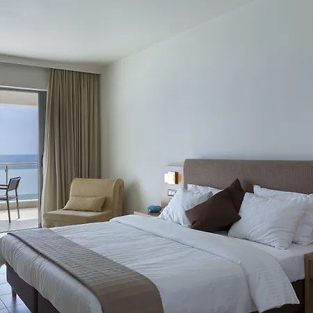 Anastasia & Mediterranean Comfort ホテル カリストス