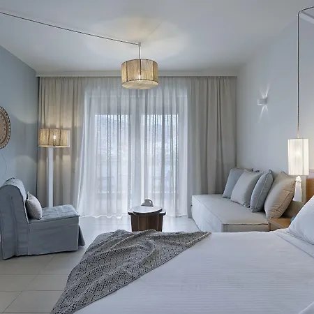 Anastasia & Mediterranean Comfort ホテル 4*