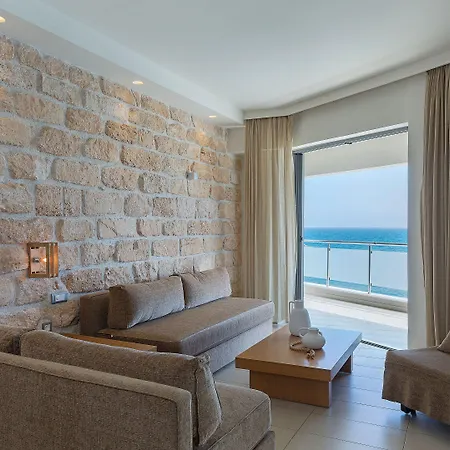 Anastasia & Mediterranean Comfort 4*