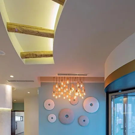Anastasia & Mediterranean Comfort Hotel